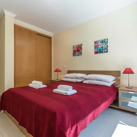 T2 Praia Da Rocha 1ª Linha 1 Apartment